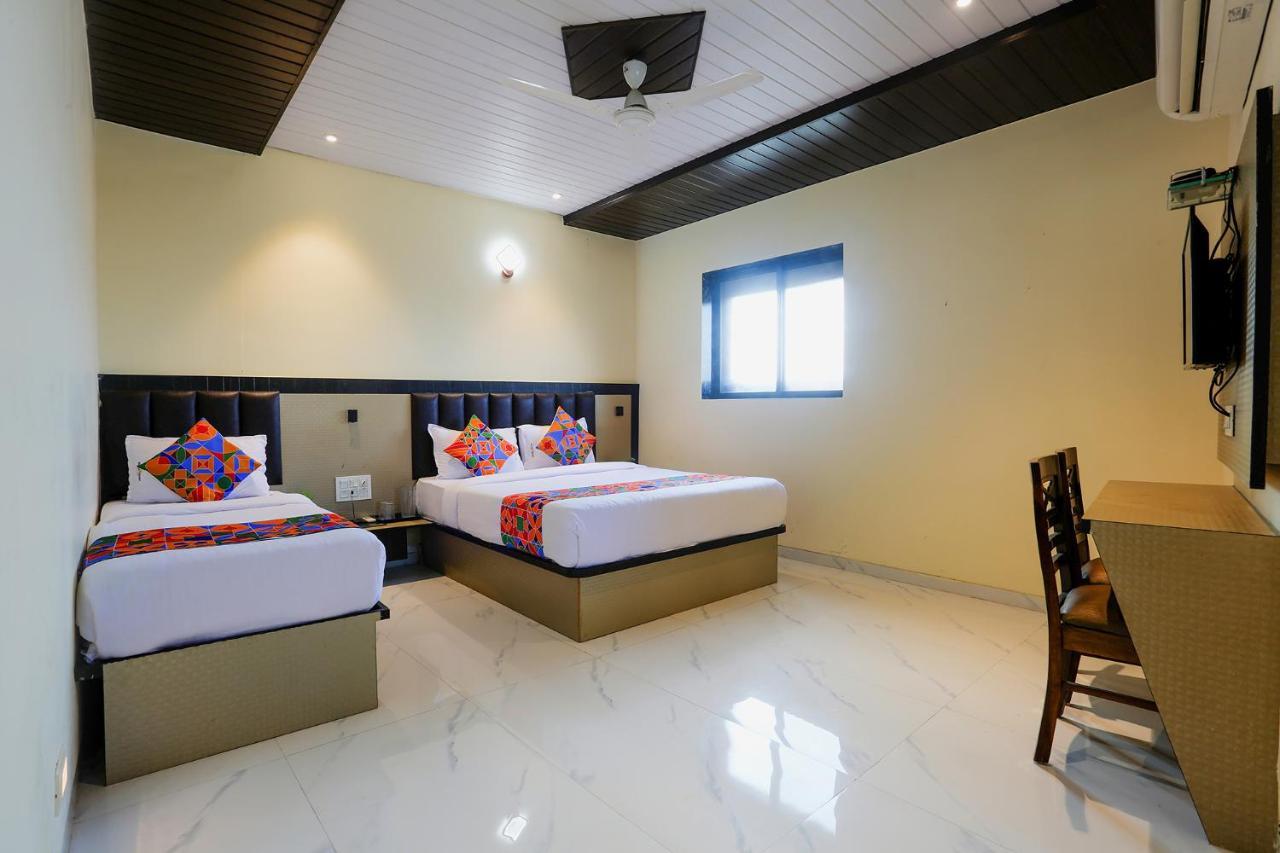 Fabhotel Prime Land - Nr Bkc Мумбаи Экстерьер фото