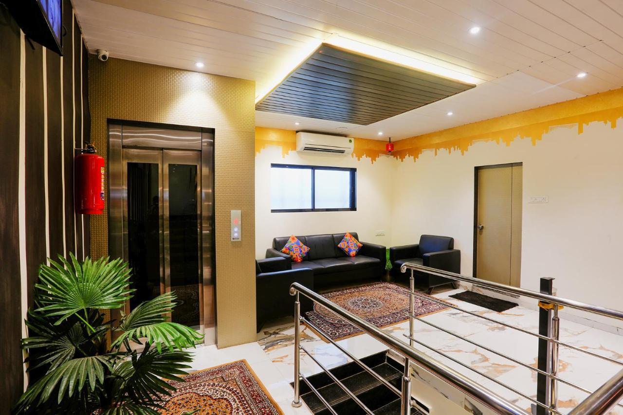 Fabhotel Prime Land - Nr Bkc Мумбаи Экстерьер фото